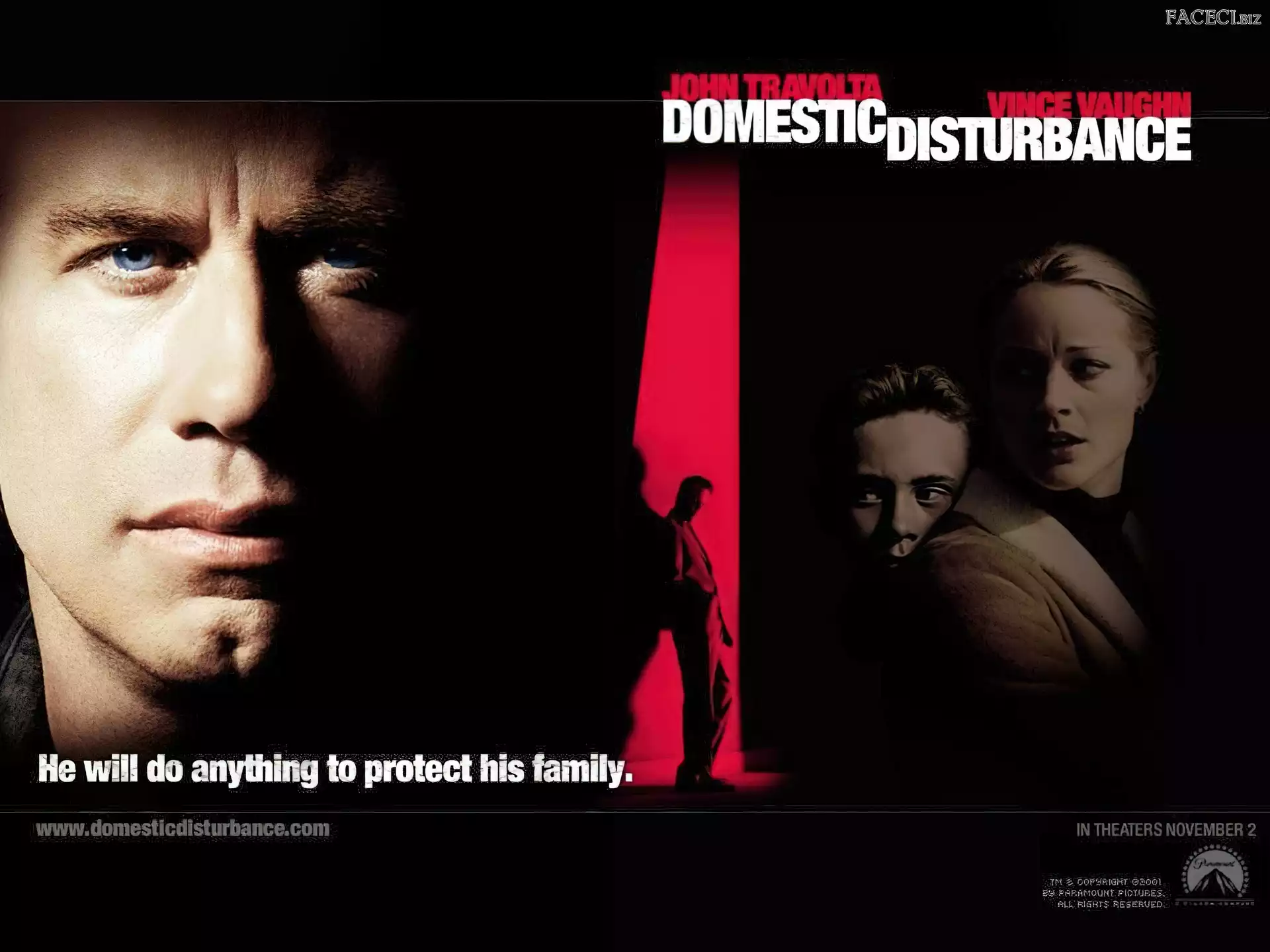 John Travolta, niebieskie oczy